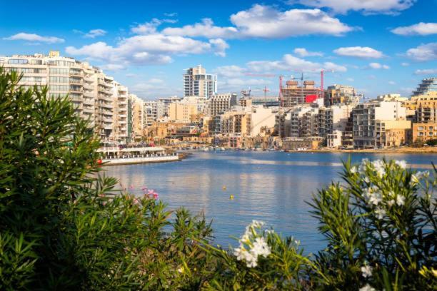 Stylish 2br With Balconies In St Julians By 360 Estates Apartment