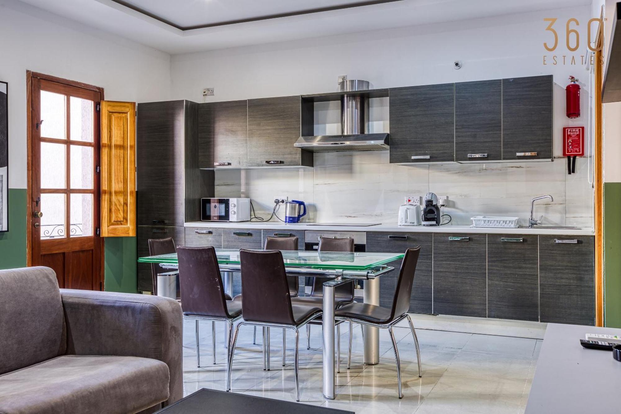 Stylish 2br With Balconies In St Julians By 360 Estates