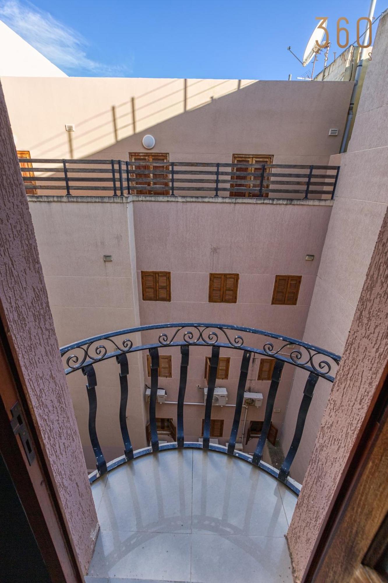 Stylish 2br With Balconies In St Julians By 360 Estates Saint Julian's